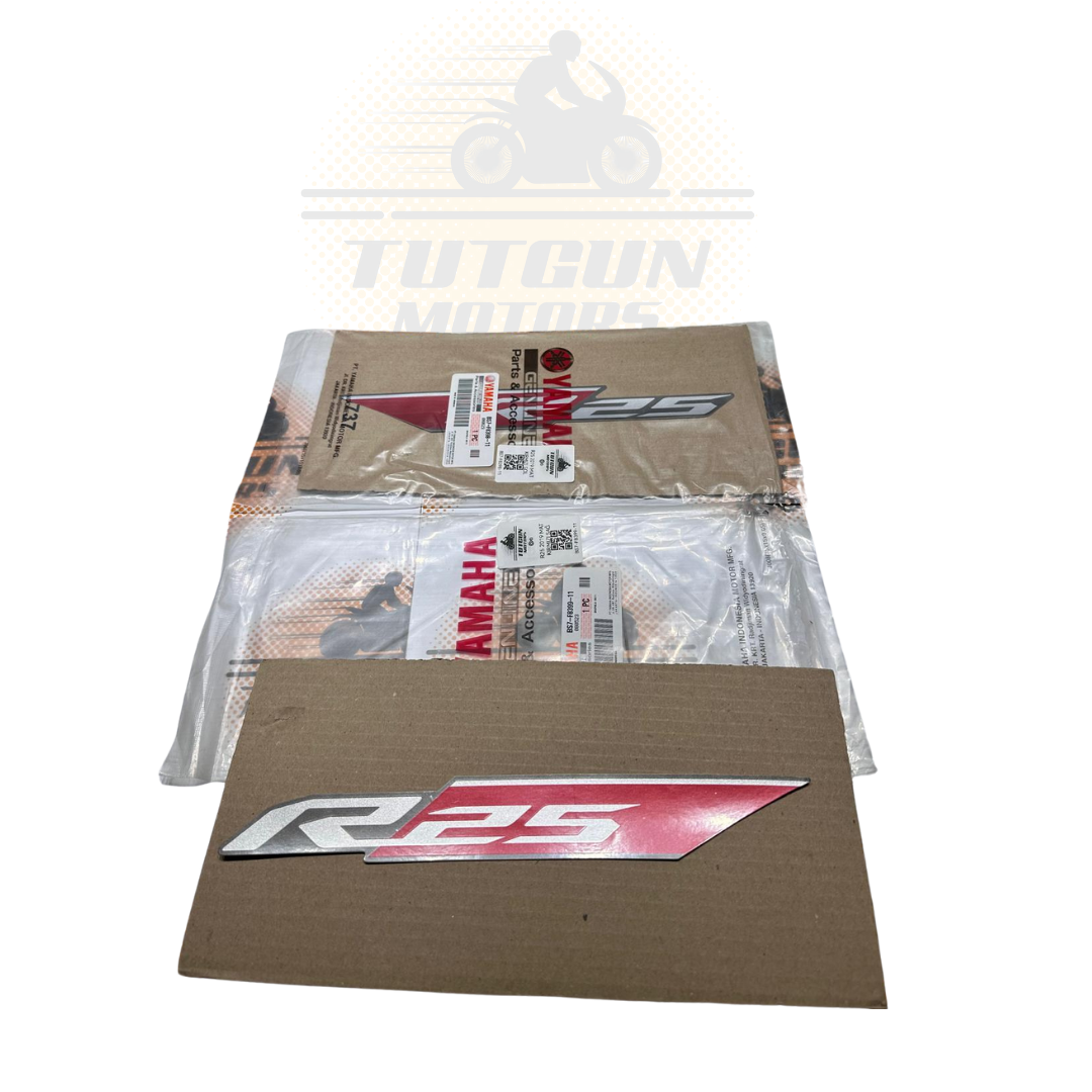 R25 Mat Kırmızı Yan Sticker SAĞ Orijinal BS7-F8399-11