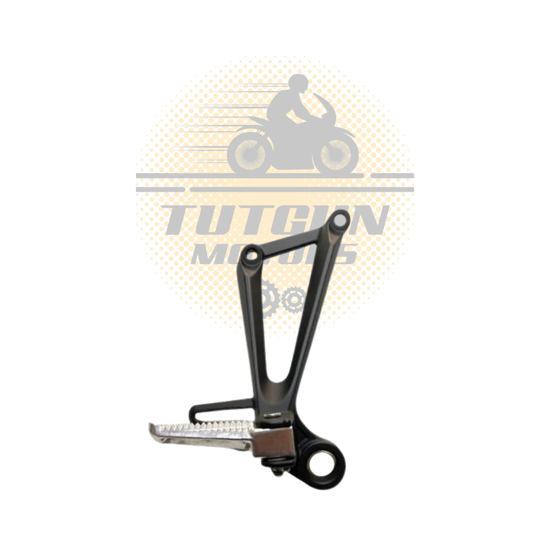 R25 MT25 Sağ Arka Basamak Komple 1WD-F7440-00