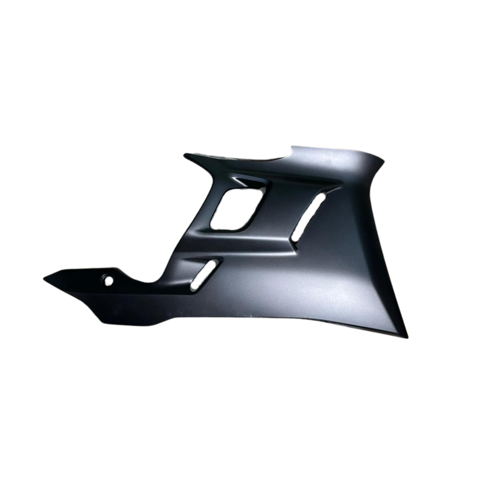 R25 Mat Siyah SAĞ Sakal Orijinal Alt Kapak 2025 2024 BS7-F8395-00-P8